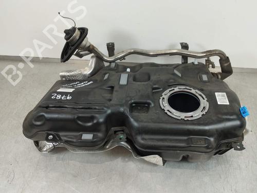 Benzintank Benzintank 12260122 12260122