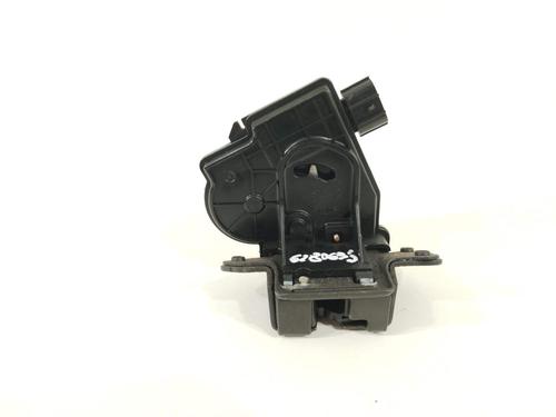 tailgate-lock-toyota-auris-_e15_-2006-2007-2008-2009-2010-2011-2012-2013-26396245 main image