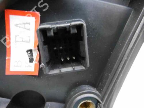 Right mirror HYUNDAI SONATA IV (EF) 2.5 V6 24V | BP1878359C27 