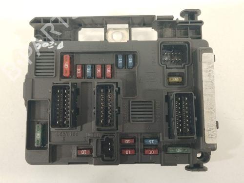 Used Fuse box Fuse box 38085877 38085877