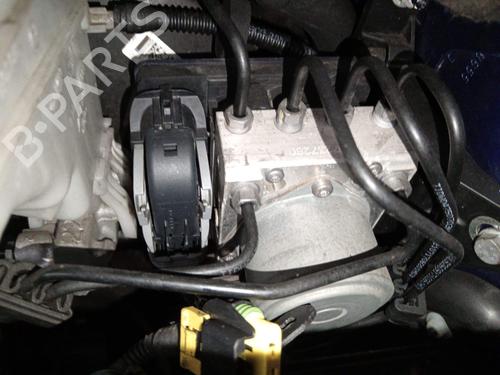abs-pump-fiat-500l-351_-352_-2012-36696295 main image