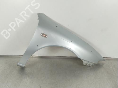Forkjerm høyre SEAT LEON (1M1) 1.9 TDI (110 hp) 28184950