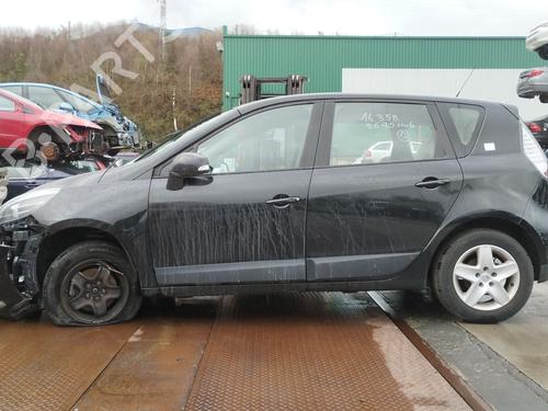 Left taillight RENAULT SCÉNIC III (JZ0/1_) 1.2 TCe | BP32271503C34 