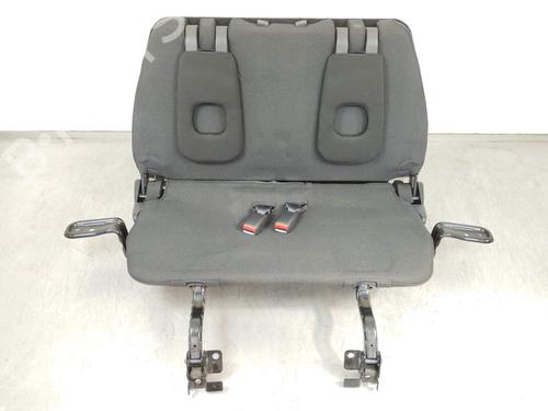 Used Rear seat (3rd row) Rear seat (3rd row) 15179360 15179360