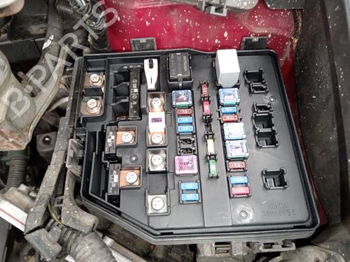 Used Fuse box Fuse box HONDA CIVIC VIII Hatchback (FN, FK) 1.8 (FN1, FK2) (140 hp) 36696308 36696308