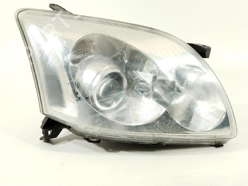 Right headlight TOYOTA AVENSIS (_T25_) 2.2 D-4D (ADT251_, ADT251R) 8113005192