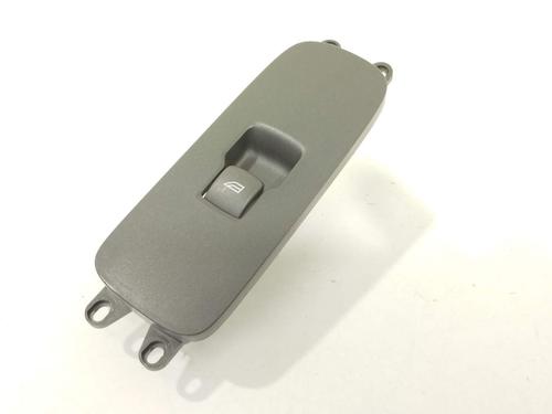 Used Right front window switch Right front window switch 4851334 4851334