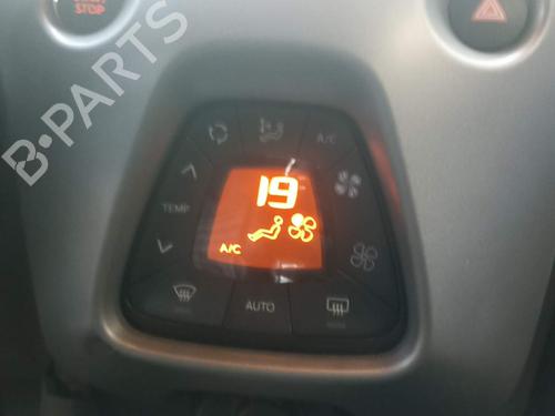 Used Climate control Climate control 11809237 11809237