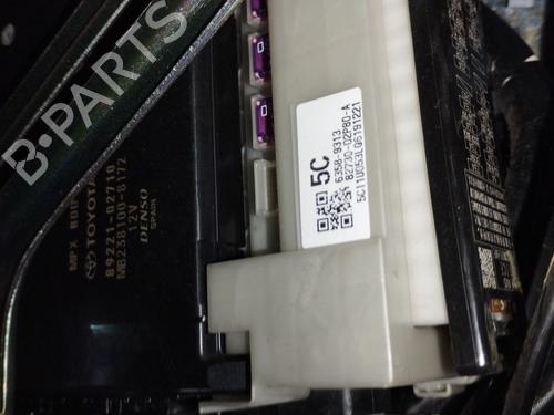 Used Fuse box Fuse box TOYOTA COROLLA Estate (_E21_) 1.8 Hybrid (ZWE211) (98 hp) 36235538 36235538