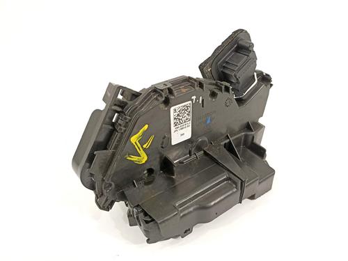 rear-left-lock-vw-passat-b8-variant-3g5-cb5-20-tdi-5na839015c-2014-15802939 main image