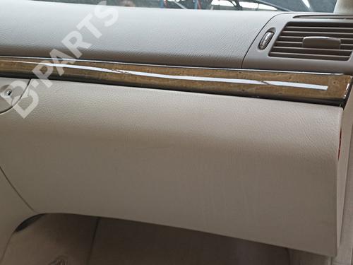Used Glove box Glove box MERCEDES-BENZ E-CLASS (W211) E 320 CDI (211.026) (204 hp) 9589276 9589276