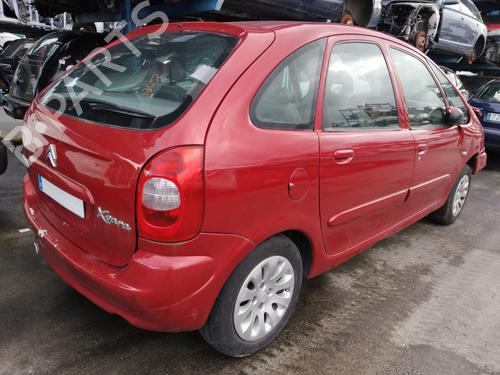 Left taillight CITROËN XSARA PICASSO (N68) 1.6 | BP24198934C34 