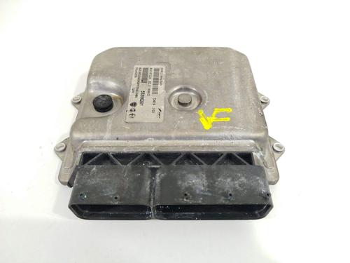 Used Engine control unit (ECU) Engine control unit (ECU) 21789402 21789402