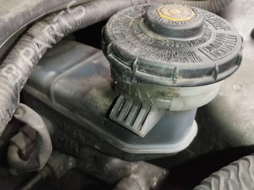 Used Brake master cylinder Brake master cylinder 37444505 37444505