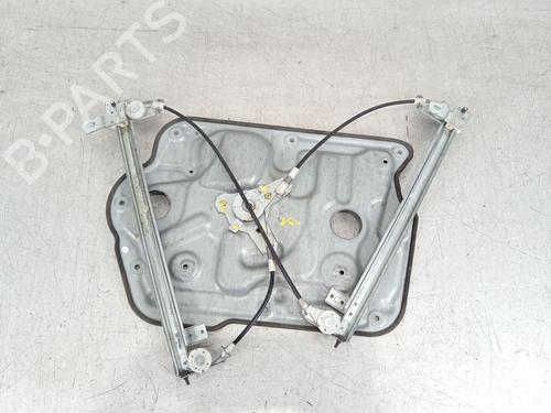 Rudehejsemekanisme ventre foran Rudehejsemekanisme ventre foran NISSAN QASHQAI I (J10, NJ10) 2.0 All-wheel Drive (139 hp) 36437264 36437264