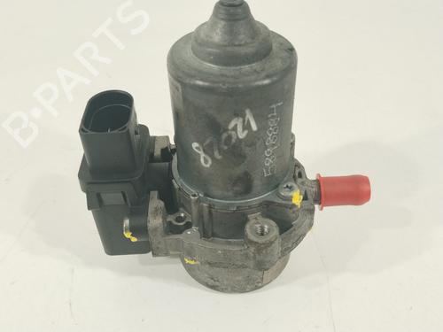 Used Vacuum pump VW POLO VI (AW1, BZ1, AE1) 1.0 TSI (95 hp) 32303727