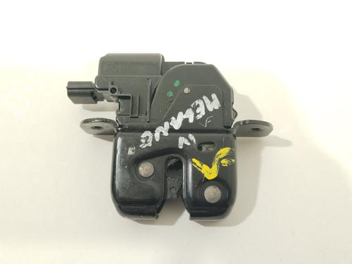Used Tailgate lock RENAULT MEGANE IV Hatchback (B9A/M/N_) 1.5 dCi 110 (B9A3) (110 hp) 28380719