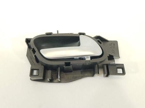 Used Front right interior door handle Front right interior door handle 29122281 29122281