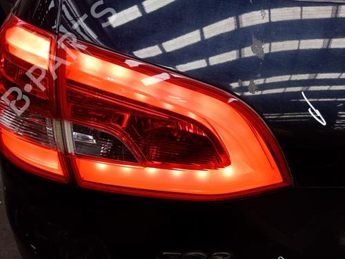 Used Left tailgate light Left tailgate light 38285498 38285498