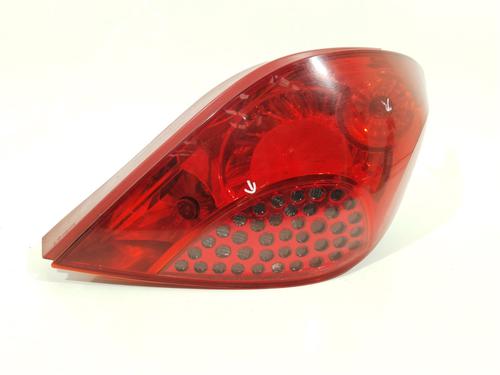 Used Right taillight PEUGEOT 207 (WA_, WC_) 1.4 HDi (70 hp) 28171478