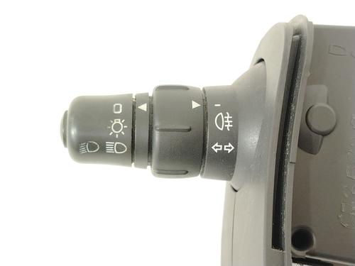 Headlight switch RENAULT CLIO III (BR0/1, CR0/1) 1.5 dCi (BR17, CR17) | BP36989297I24 - Image 2