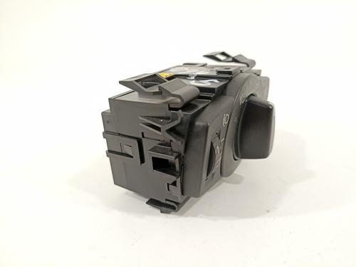 Headlight switch BMW 3 (E90) 320 d | BP16679614I24 