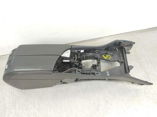 Used Armrest / Center console Armrest / Center console 8055399 8055399