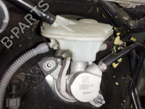 Used Brake master cylinder Brake master cylinder 37230825 37230825