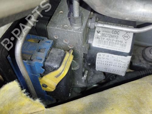 Used ABS pump RENAULT MEGANE III Hatchback (BZ0/1_, B3_) [2008-2025]  30196183