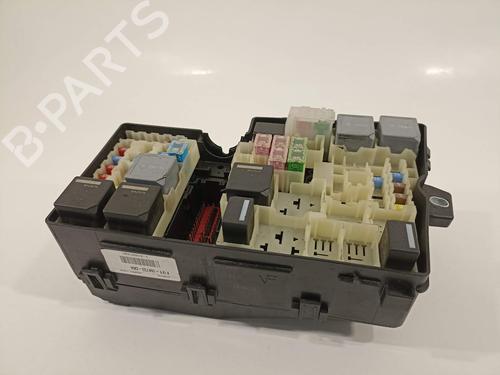 Used Fuse box Fuse box 15900793 15900793