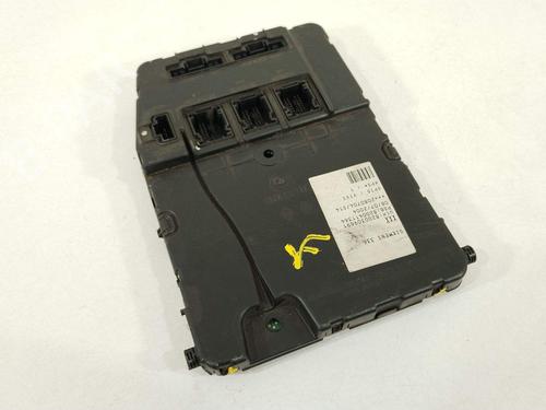 Used Fuse box Fuse box 38175165 38175165