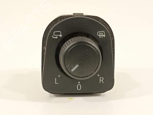 Used Mirror switch Mirror switch 17491196 17491196