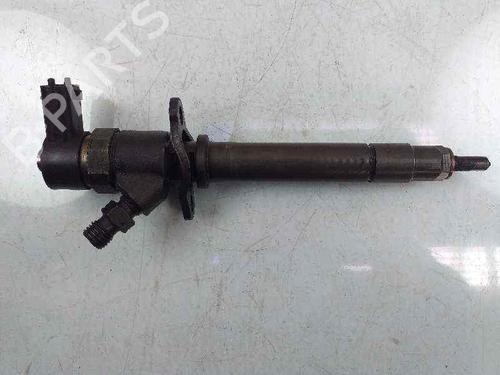 Injector VOLVO S60 I (384) 2.4 D (126 hp) 0445110078 | 8658352