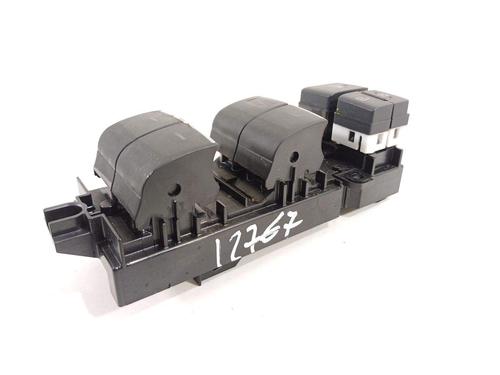 Left front window switch TOYOTA COROLLA Saloon (_E21_) 1.8 VVTi Hybrid (ZWE211, MZEA12) | BP22975845I27 - Image 2