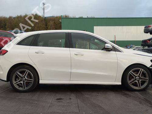 Used Parts MERCEDES-BENZ B-CLASS Sports Tourer (W247) B 200 d (247.012) (150 hp) 4361702
