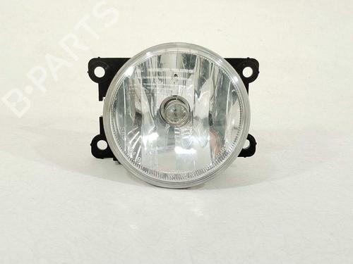 Used Right front fog light Right front fog light 37444545 37444545