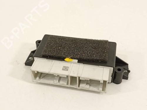 Used Electronic module Electronic module 15767877 15767877