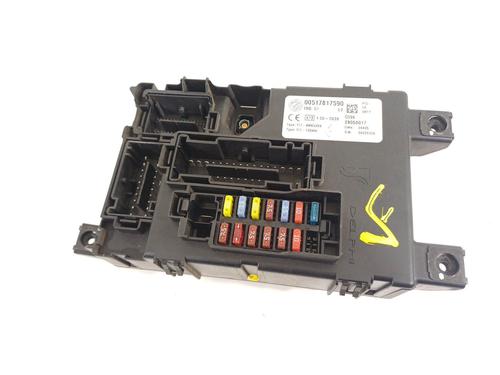 Used Fuse box FIAT GRANDE PUNTO (199_) 1.3 D Multijet (199.AXD11, 199.AXD1A, 199.AXD1B,... (90 hp) 22645506
