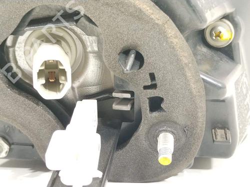 Right tailgate light CITROËN C4 AIRCROSS 1.8 HDi 150 | BP36045833C80 - Image 3