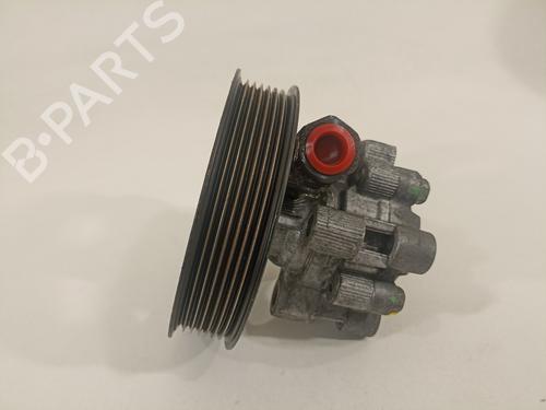 Used Steering pump TOYOTA AVENSIS Estate (_T25_) [2003-2008]  13358019