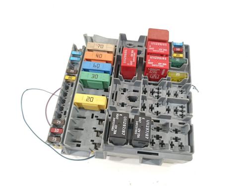 Used Fuse box Fuse box 16943655 16943655