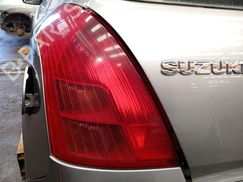 Used Left taillight Left taillight SUZUKI SWIFT III (MZ, EZ) 1.3 DDiS (RS413D) (75 hp) 35754801 35754801