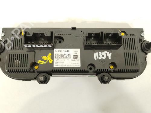 Climate control SEAT LEON ST (5F8)  | BP27983038I5