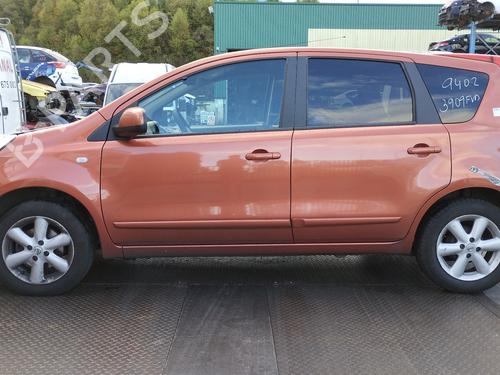 Elevador vidro frente esquerdo NISSAN NOTE (E11, NE11) 1.4 (88 hp) 400925B