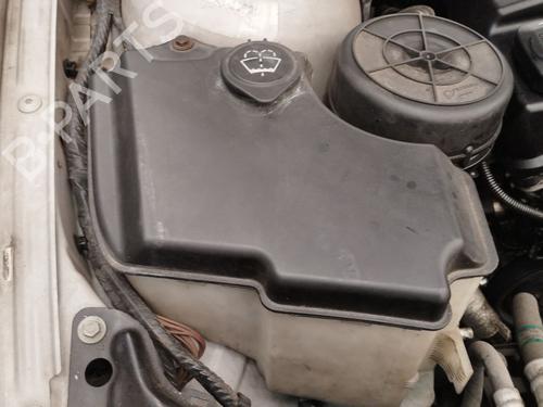 Used Windscreen washer tank Windscreen washer tank 38285540 38285540