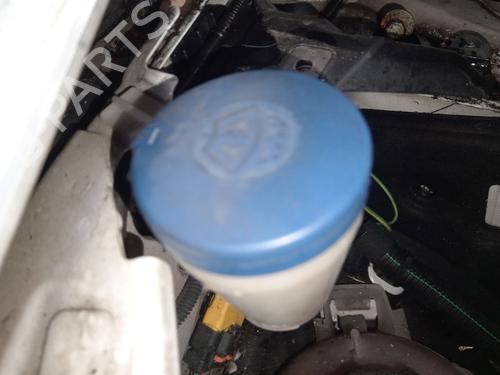 windscreen-washer-tank-citroen-c4-grand-picasso-ii-da_-de_-2013-38074062 main image