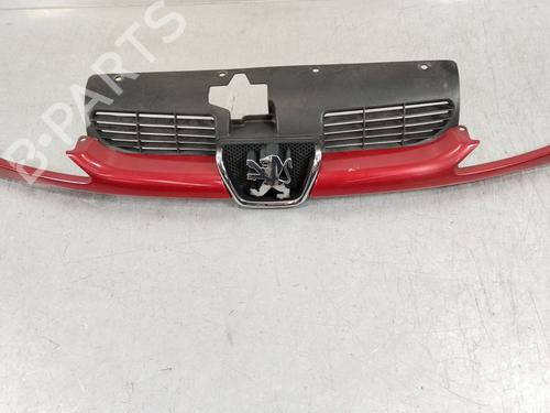 Grill PEUGEOT 206 Hatchback (2A/C) 1.9 D (69 hp) 28143813