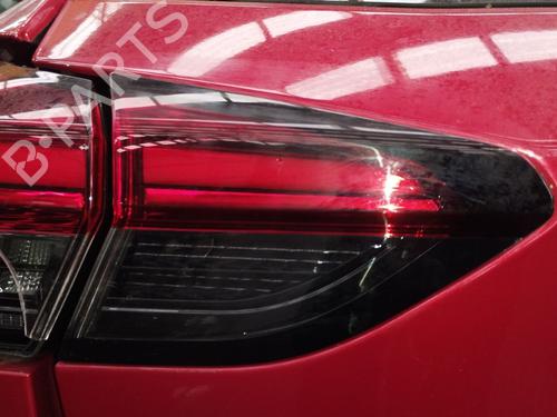 Farolim esquerdo da mala OPEL CORSA F (P2JO) 1.2 (68) (101 hp) 31713712