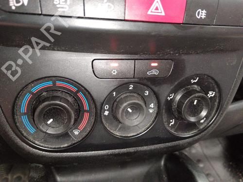 Used Climate control Climate control 37711644 37711644