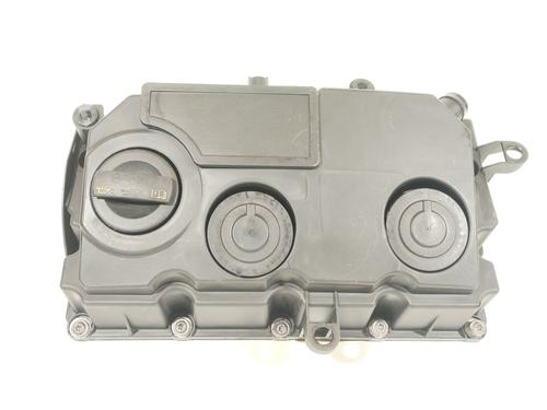 Used Valve cover VW TOURAN (1T1, 1T2) 1.9 TDI (105 hp) 33016361